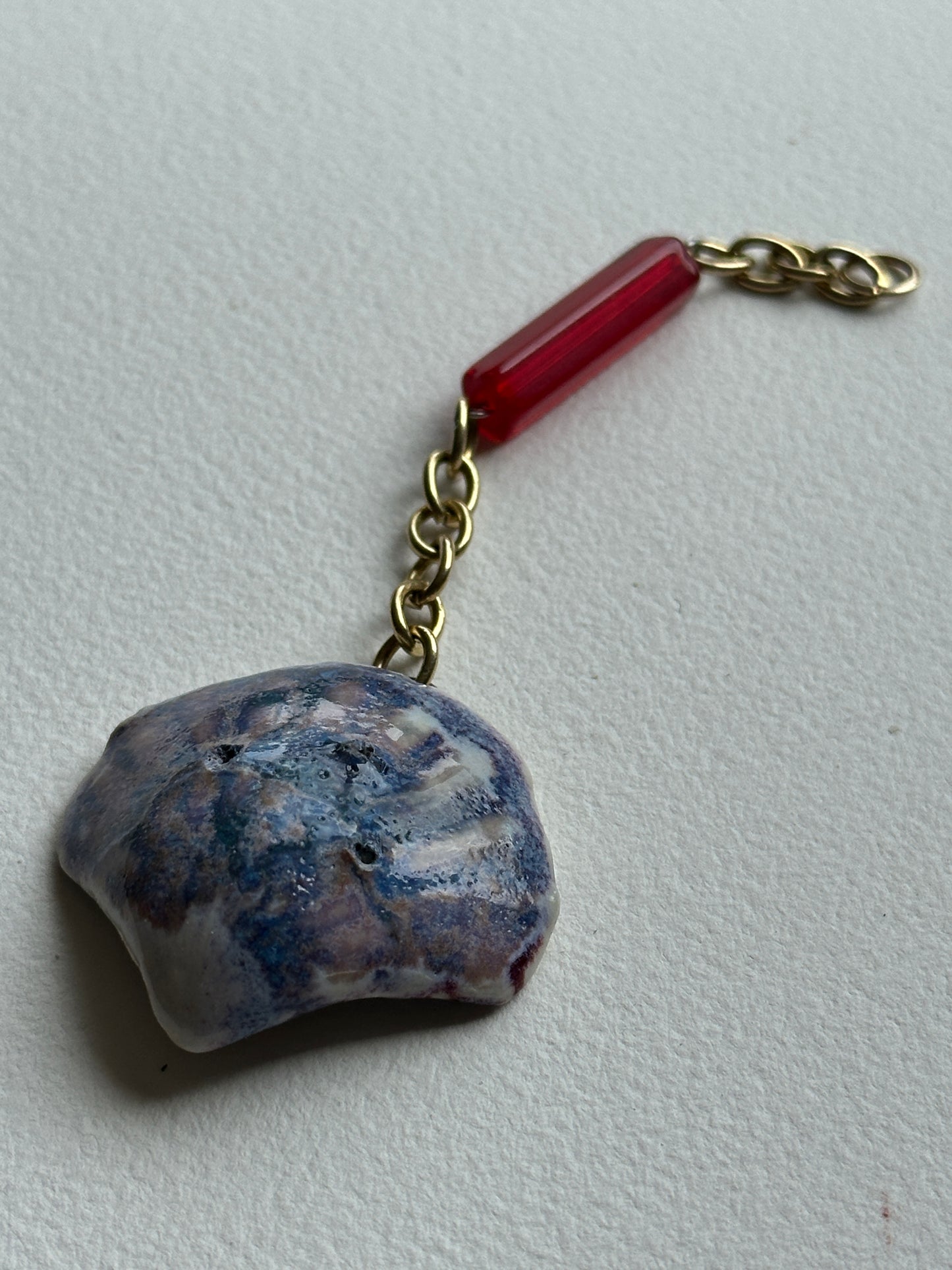 Kin - Shell Charm