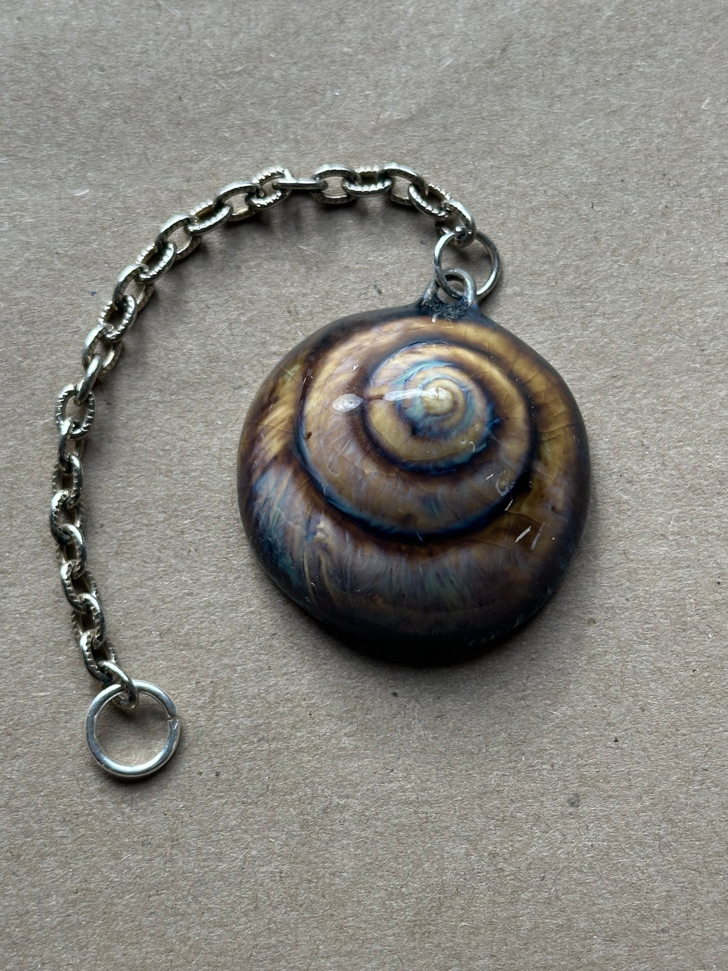 Midnight Wolf - Shell Charm