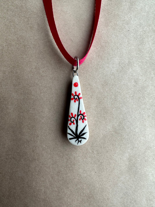 Everlasting Flowers - Pendant