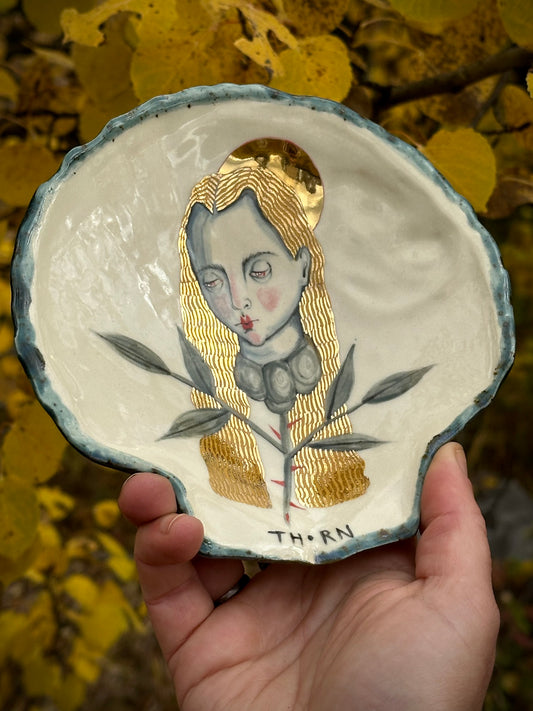 Flower Mother - Porcelain Shell