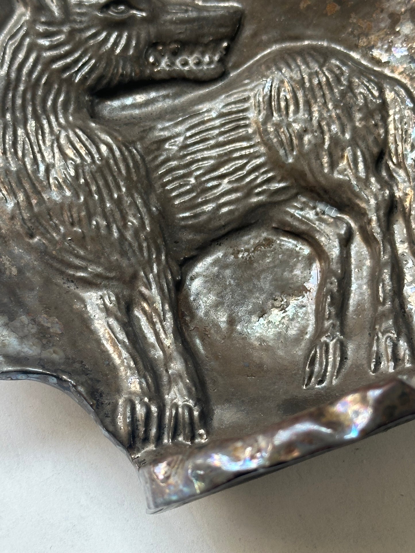 The Wolf - Altar - Ancient Gold