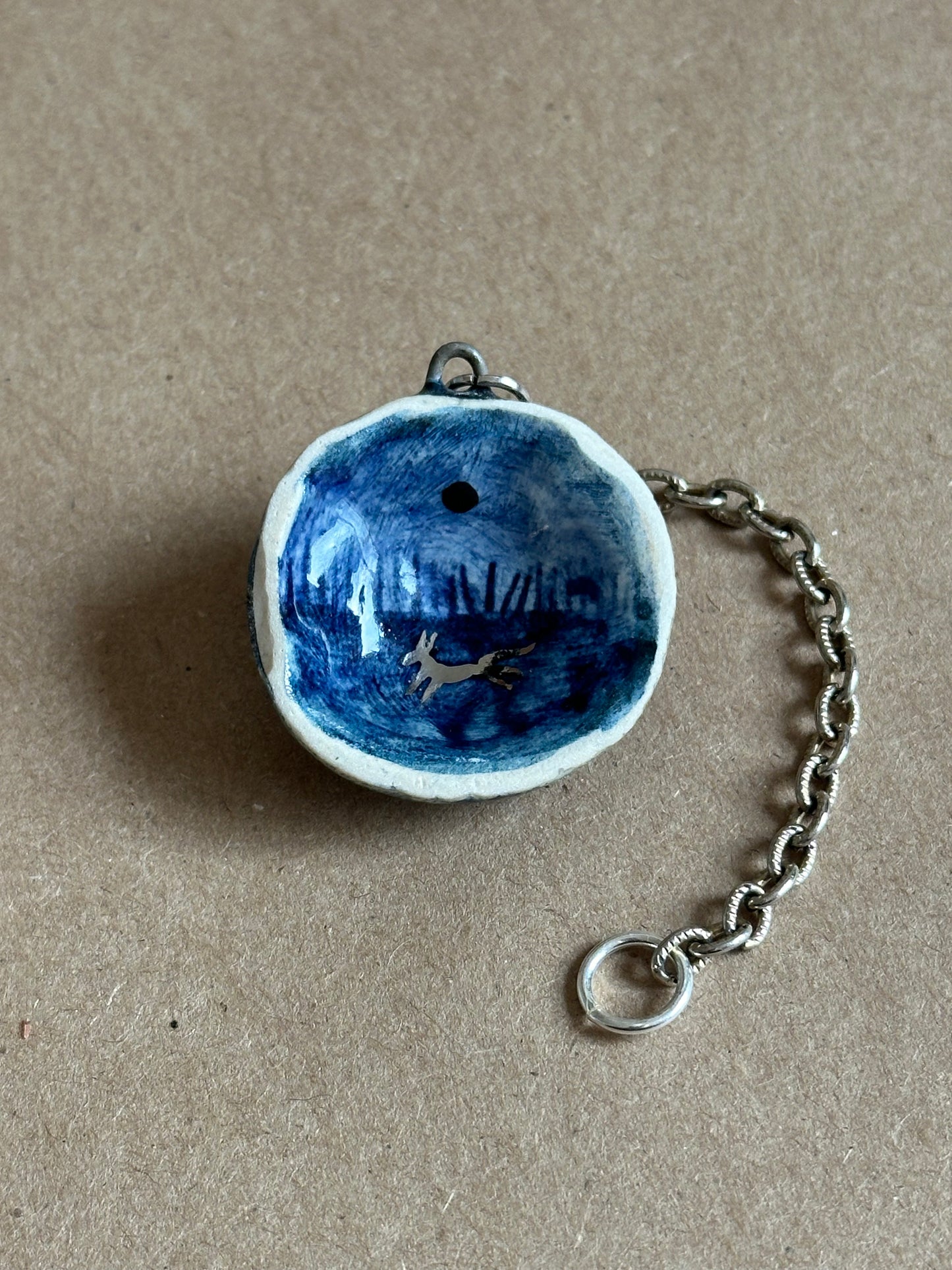 Midnight Wolf - Shell Charm