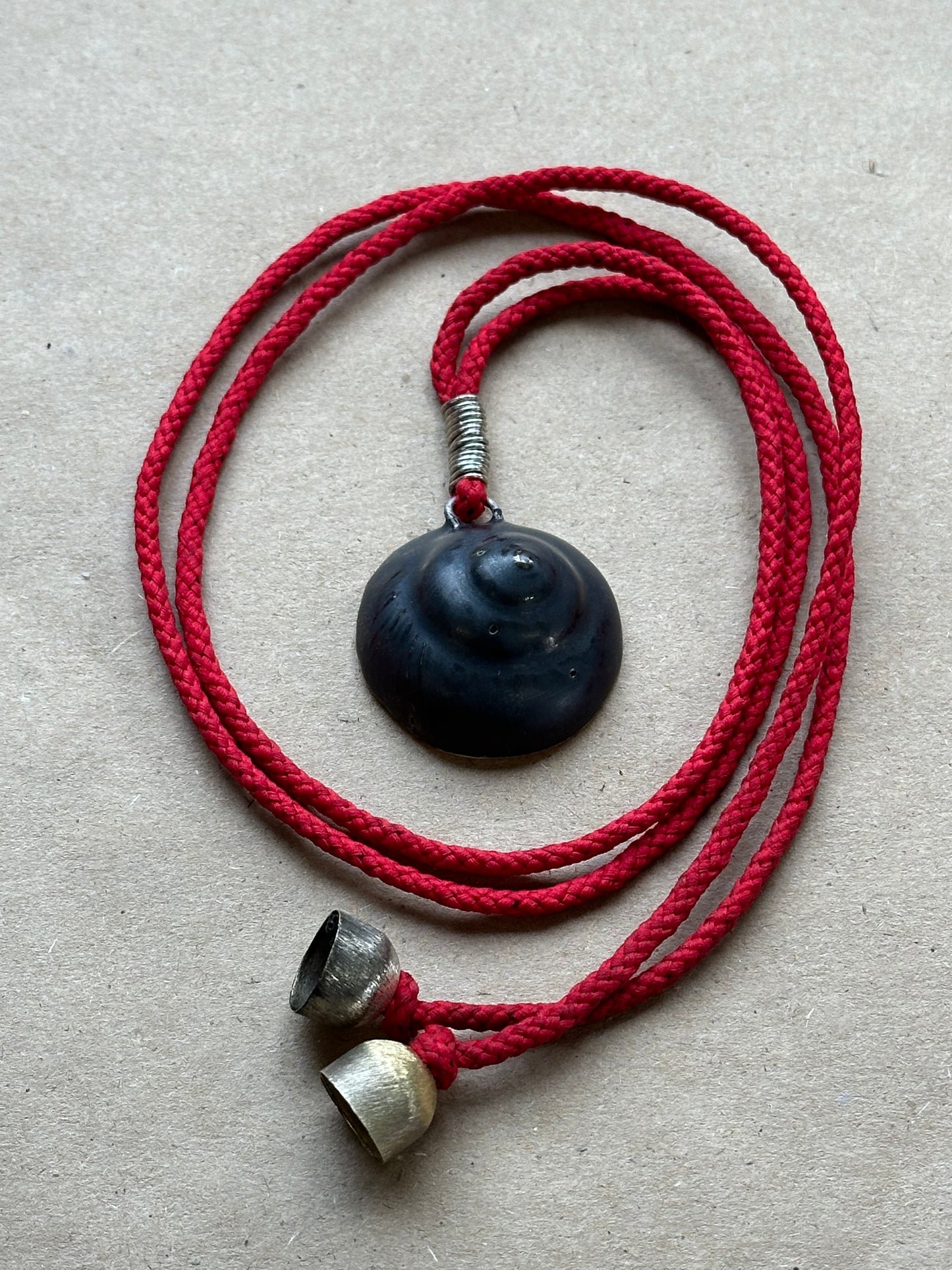 Unicorn Shell - Necklace