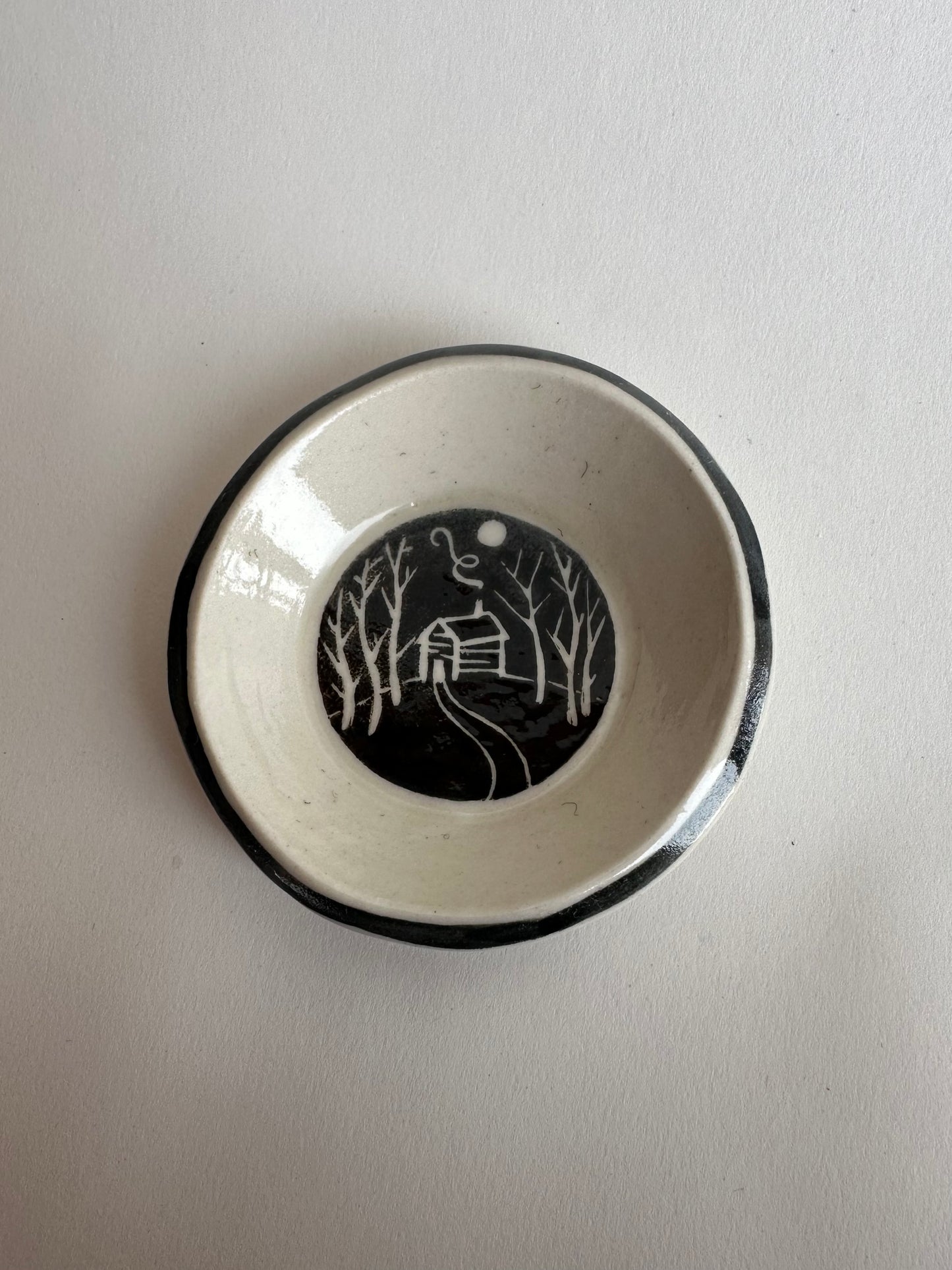 Night Cabin - Dish (a)