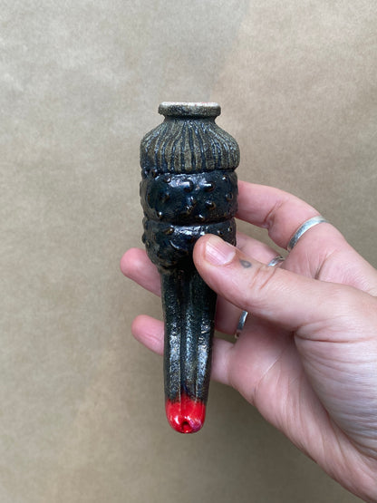 Claw Pipes