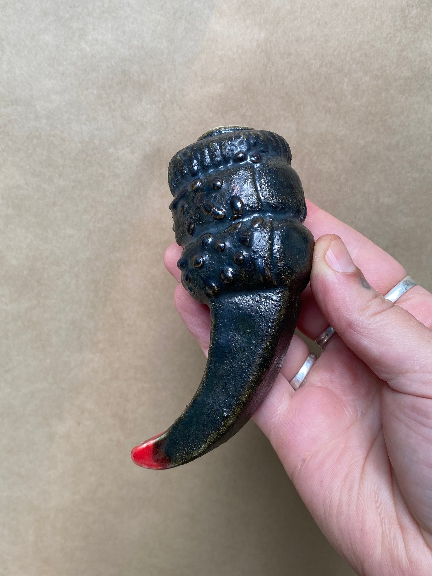 Claw Pipes