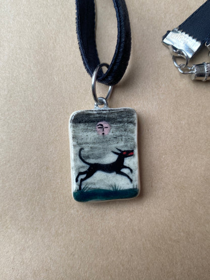 Wayward Wolf - Charm necklace