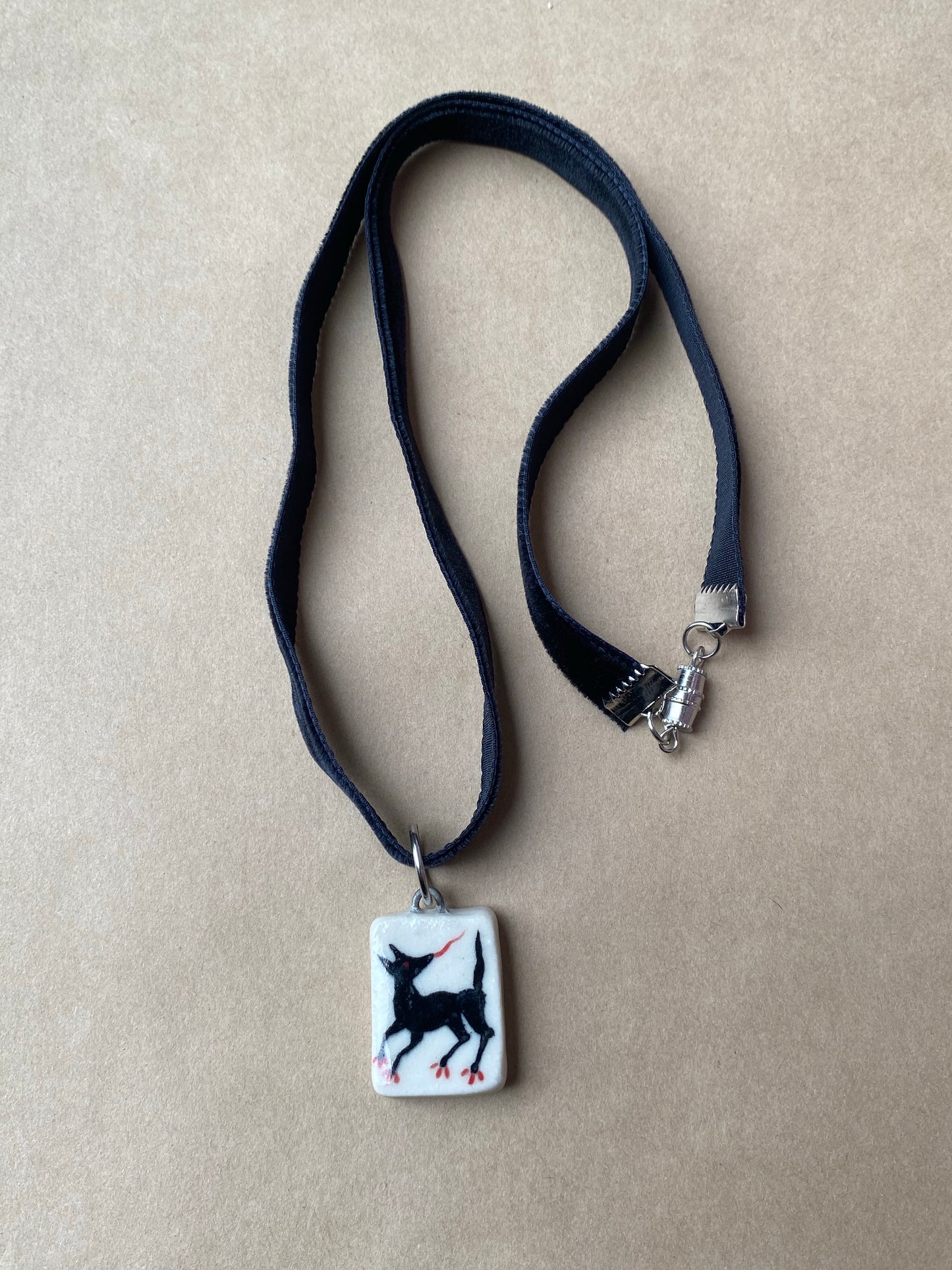 Clawed Wolf - Charm necklace