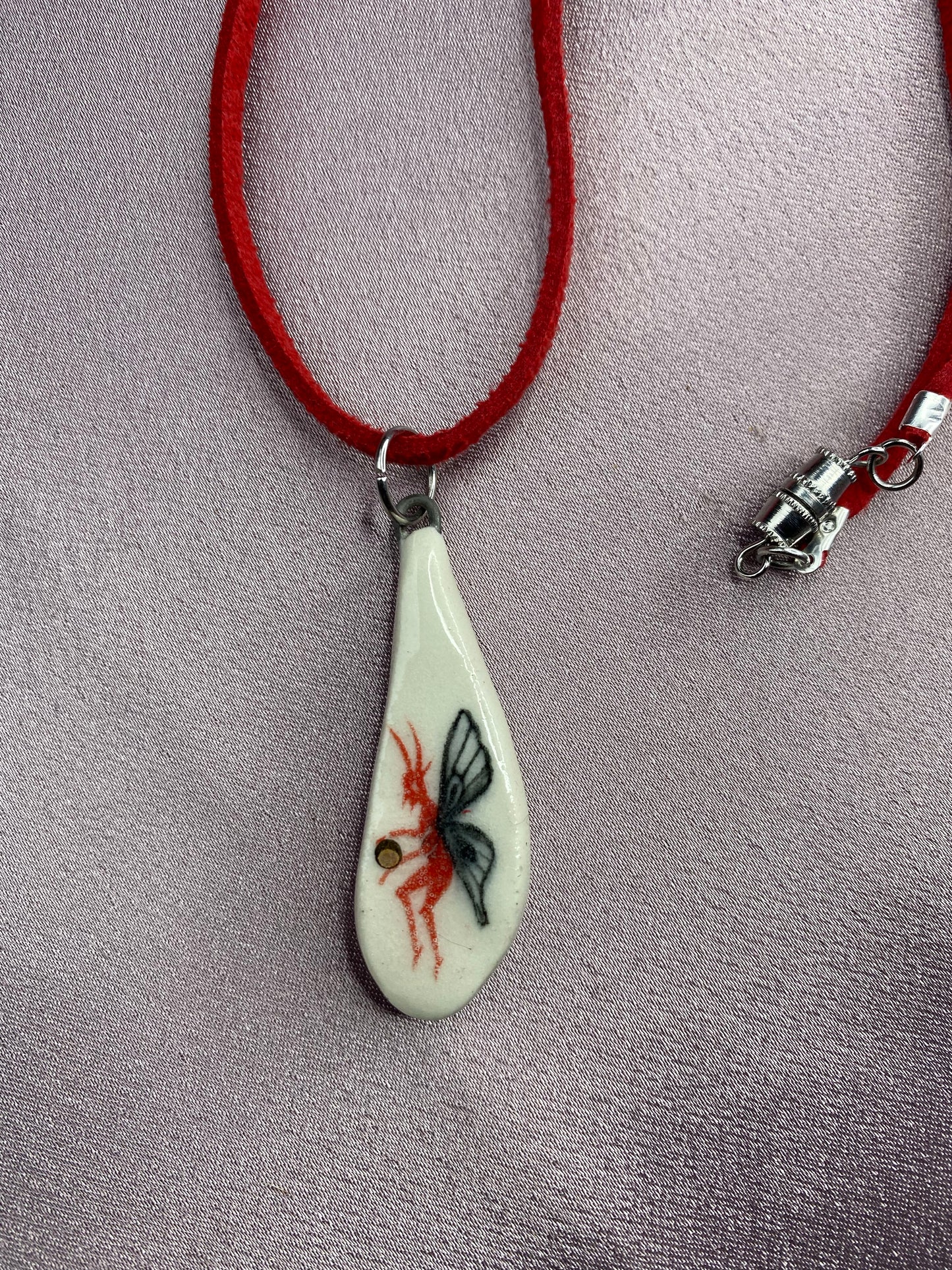 Golden Pearl - Charm necklace