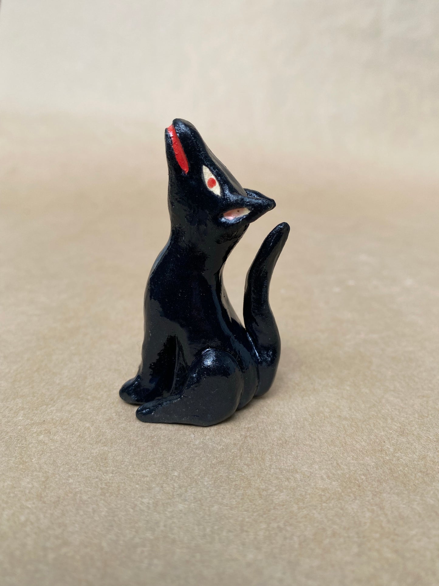 Wolf Figurine II